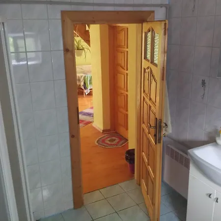 Private Guslashky Lodge *